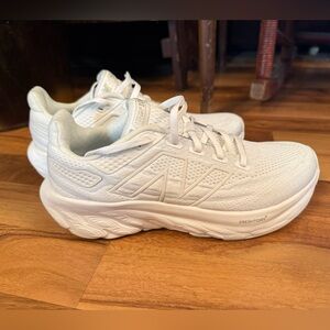 New Balance Women's Fresh Foam X 1080V13